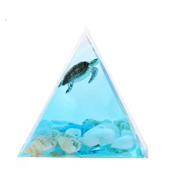 Resin Turtle Pyramid 5cm