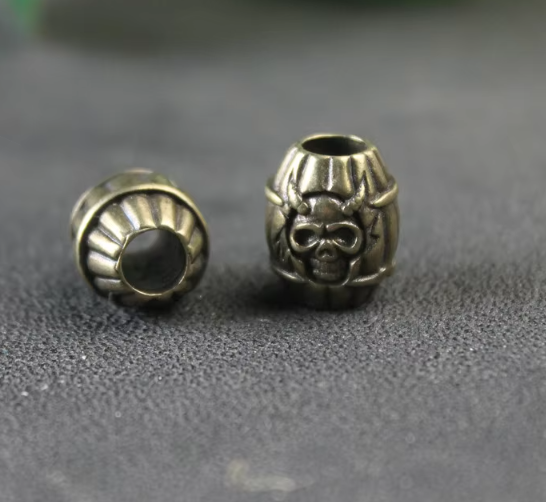 Beads Barrel With Skull - Silver